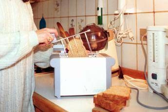 Piccoli elettrodomestici e trend di acquisto: in store o e-commerce per i nostri alleati quotidiani in casa? Piccoli elettrodomestici e trend di acquisto: in store o e-commerce per i nostri alleati quotidiani in casa?