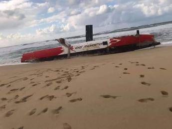Vela, ritrovati in Libia i resti del trimarano Ad Maiora Vela, ritrovati in Libia i resti del trimarano Ad Maiora