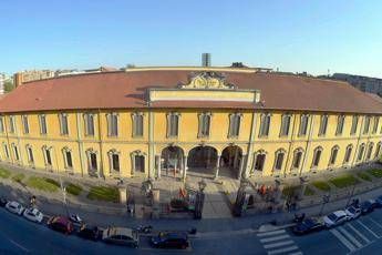 Covid, il Pio Albergo Trivulzio chiude alle visite dei parenti Covid, il Pio Albergo Trivulzio chiude alle visite dei parenti