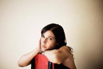 Paola Turci, 26 anni fa l'incidente: Poi una nuova vita Paola Turci, 26 anni fa l'incidente: Poi una nuova vita