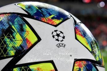 Calcio, da Uefa subito 70 milioni per i club Calcio, da Uefa subito 70 milioni per i club