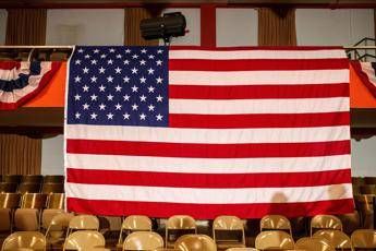 Elezioni Usa, al via le primarie democratiche Elezioni Usa, al via le primarie democratiche