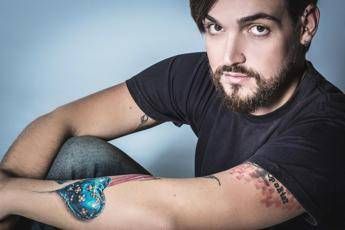 L'addio di Valerio Scanu al padre morto di Covid: ''Ti vedevo come Highlander'' L'addio di Valerio Scanu al padre morto di Covid: ''Ti vedevo come Highlander''