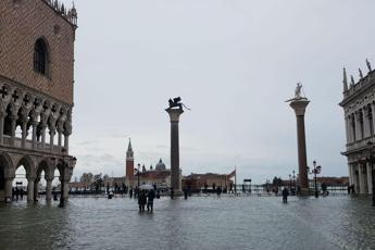 Venezia, presidente Conservatorio: Restauri in corso su spartiti inondati