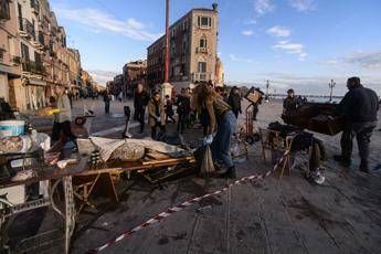 Venezia, nuova allerta meteo: scuole ancora chiuse Venezia, nuova allerta meteo: scuole ancora chiuse