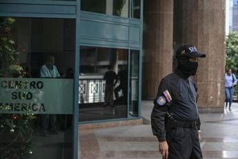Venezuela, irruzione forze speciali in ufficio Guaidò Venezuela, irruzione forze speciali in ufficio Guaidò