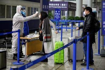 Virus, nuovo stop a rientro 17enne Virus, nuovo stop a rientro 17enne