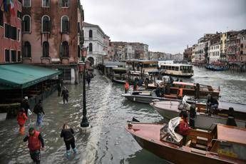 Venezia, Zaia: La città è martoriata Venezia, Zaia: La città è martoriata