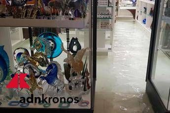 Venezia, la rabbia dei commercianti: Basta parole Venezia, la rabbia dei commercianti: Basta parole