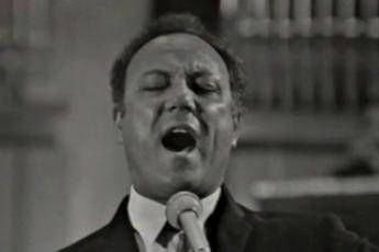 90 anni fa nasceva il 'reuccio' Claudio Villa /Video 90 anni fa nasceva il 'reuccio' Claudio Villa /Video
