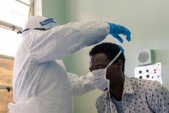 Coronavirus, Oms: in Africa superati i 10.000 casi e i 500 morti Coronavirus, Oms: in Africa superati i 10.000 casi e i 500 morti