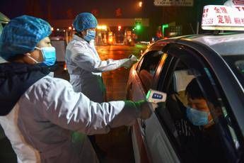 Coronavirus, in Cina 433 nuovi infetti e 29 morti Coronavirus, in Cina 433 nuovi infetti e 29 morti