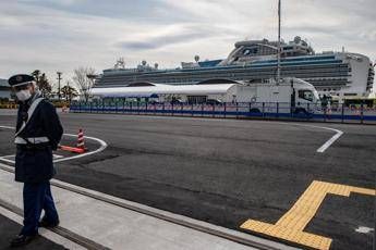 Coronavirus, slitta rientro degli italiani su Diamond Princess Coronavirus, slitta rientro degli italiani su Diamond Princess