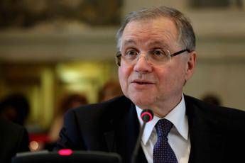 Pil, Visco: Crescita vicina all'1,5% nel 2017 Pil, Visco: Crescita vicina all'1,5% nel 2017