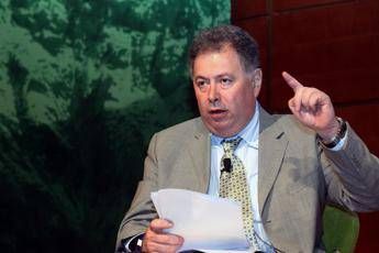 Vittadini: Il lavoro va creato con lo sviluppo Vittadini: Il lavoro va creato con lo sviluppo