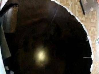 Voragini in Italia, sono Roma e Napoli le città più a rischio 'sinkholes' Voragini in Italia, sono Roma e Napoli le città più a rischio 'sinkholes'