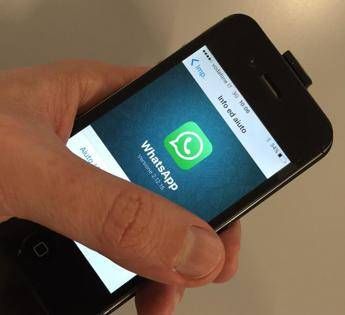 Medici di famiglia sempre più digitali, il 50% usa WhatsApp Medici di famiglia sempre più digitali, il 50% usa WhatsApp
