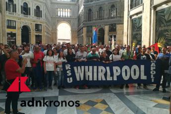Mise riavvia trattativa Whirlpool il 29/1, sindacati 'soluzione o scontro'