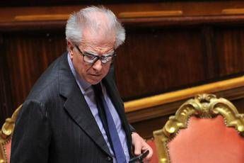 Governo, Zanda: Conte non può sottrarsi a chiarimento vero Governo, Zanda: Conte non può sottrarsi a chiarimento vero