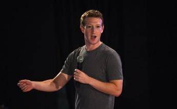 Fb, Zuckerberg: Non siamo cassa di risonanza della destra Fb, Zuckerberg: Non siamo cassa di risonanza della destra