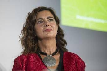 Covid, Boldrini negativa a test: Doveroso sottoporsi a ogni controllo Covid, Boldrini negativa a test: Doveroso sottoporsi a ogni controllo
