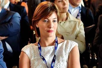 Tangenti, arrestata Lara ComiEsperienza criminale non comune Tangenti, arrestata Lara ComiEsperienza criminale non comune