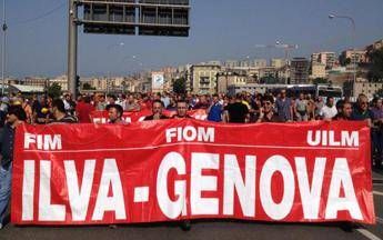 Sindacati su Ilva, azienda ritiri piano con 4.000 esuberi Sindacati su Ilva, azienda ritiri piano con 4.000 esuberi