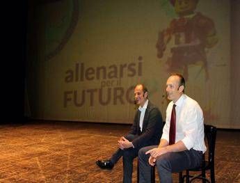Allenarsi per il futuro. Il lavoro è un gioco da bambini, in scena alla John Cabot conferenza-spettacolo Allenarsi per il futuro. Il lavoro è un gioco da bambini, in scena alla John Cabot conferenza-spettacolo