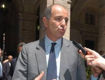 Milano, Passera: In Palalido e parking Borgogna incapacità giunta Pisapia Milano, Passera: In Palalido e parking Borgogna incapacità giunta Pisapia