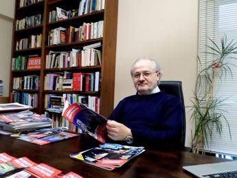 Coronavirus, direttore Famiglia Cristiana contro Salvini Coronavirus, direttore Famiglia Cristiana contro Salvini