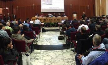 A Investing Napoli 850 partecipanti, +22% rispetto al 2016 A Investing Napoli 850 partecipanti, +22% rispetto al 2016