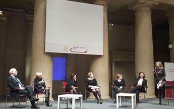 Il Cup nella Giornata contro la violenza sulle donne: le professioni garanti della figura femminile Il Cup nella Giornata contro la violenza sulle donne: le professioni garanti della figura femminile