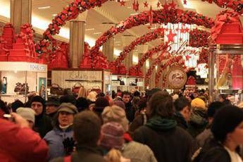 A Natale 16mila opportunità di lavoro A Natale 16mila opportunità di lavoro