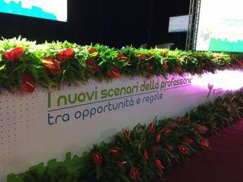 Consulenti lavoro: Etica e regole del mercato del lavoro centrali per sostenere la ripresa economica nel Paese e in Campania Consulenti lavoro: Etica e regole del mercato del lavoro centrali per sostenere la ripresa economica nel Paese e in Campania