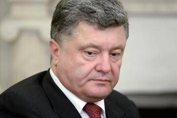 Ucraina, Poroshenko formalizza le dimissioni dell'oligarca Kolomoisky da governatore Ucraina, Poroshenko formalizza le dimissioni dell'oligarca Kolomoisky da governatore