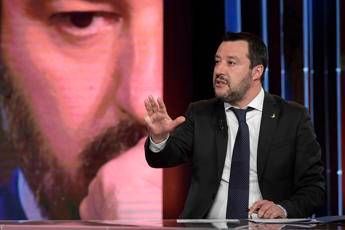 Salvini: Oro Bankitalia è degli italiani Salvini: Oro Bankitalia è degli italiani