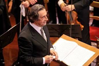 A Spoleto Muti dirige l'Orchestra Giovanile Luigi Cherubini A Spoleto Muti dirige l'Orchestra Giovanile Luigi Cherubini