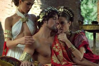 Il produttore: Botteghino ok per 'Divo Nerone' e pensiamo a tournée Il produttore: Botteghino ok per 'Divo Nerone' e pensiamo a tournée