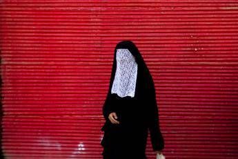 Fatwa obbliga le donne musulmane a fare sesso con il marito anche su un cammello Fatwa obbliga le donne musulmane a fare sesso con il marito anche su un cammello