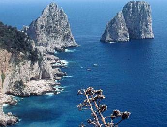 Da Capri A Forte Dei Marmi I Tariffari Luxury Dei Lidi