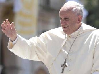Lunedì il Papa vedrà i parenti a Torino, il cugino: Lo chiameremo Giorgio Lunedì il Papa vedrà i parenti a Torino, il cugino: Lo chiameremo Giorgio