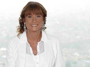 Luxuria: Stasera sono libera, la tv dei vescovi ha rimandato la sua partecipazione a Tgtg Luxuria: Stasera sono libera, la tv dei vescovi ha rimandato la sua partecipazione a Tgtg