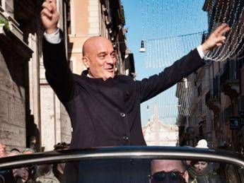 Sky festeggia Mattarella con 'Benvenuto presidente!' Sky festeggia Mattarella con 'Benvenuto presidente!'