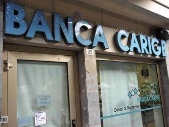 Carige, da domani divieto di ordini senza limite di prezzo. Boom di scambi in Borsa Carige, da domani divieto di ordini senza limite di prezzo. Boom di scambi in Borsa