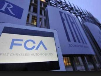 Fiat Chrysler Automobiles annuncia maxibond da 3 mld di dollari Fiat Chrysler Automobiles annuncia maxibond da 3 mld di dollari