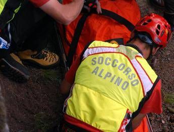 Alpinista precipita e muore in Alto Adige Alpinista precipita e muore in Alto Adige