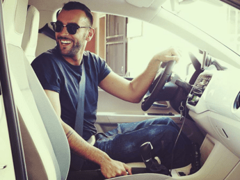 Mengoni decide on the road il singolo che anticiperà il nuovo album Mengoni decide on the road il singolo che anticiperà il nuovo album