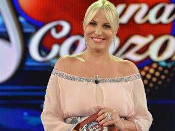 'Ti lascio una canzone': sabato tra gli ospiti Mika, Marcella Bella e Fausto Leali 'Ti lascio una canzone': sabato tra gli ospiti Mika, Marcella Bella e Fausto Leali