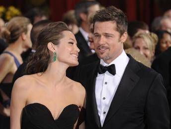 Brad Pitt mette a tacere i rumors: Io e mia moglie siamo felici come non mai Brad Pitt mette a tacere i rumors: Io e mia moglie siamo felici come non mai
