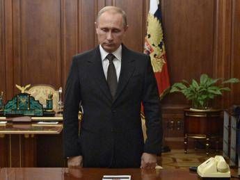 Nizza, Putin:Civiltà unite contro orrore del terrorismo Nizza, Putin:Civiltà unite contro orrore del terrorismo
